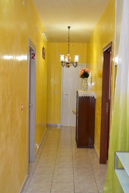B&B Milon Mestre Bagian luar foto