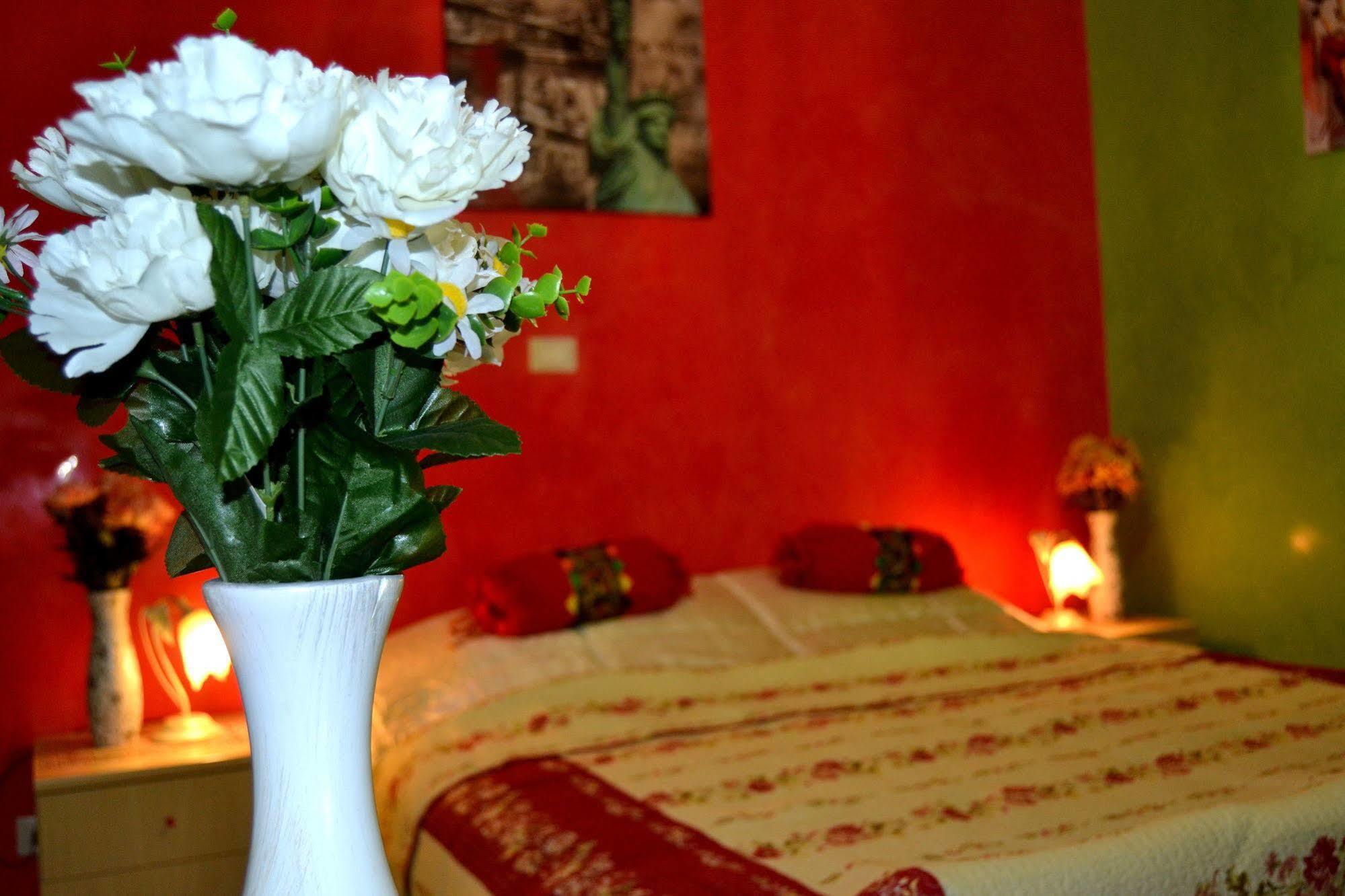 B&B Milon Mestre Bagian luar foto